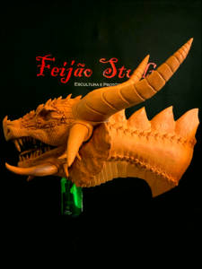 DRAGON HEAD